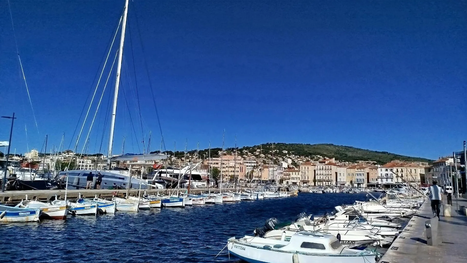 Apartment Charmant Appartement Lumineux Centre Historique La Ciotat